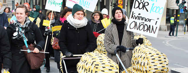 stroller.demo.barnvagnsmarschen.1
