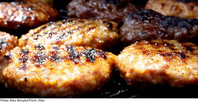 burgers-sizzling-grill