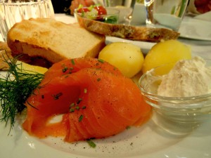 Tysta Salmon 300x225 Restaurant Review: Östermalms Saluhalls Tysta Mari